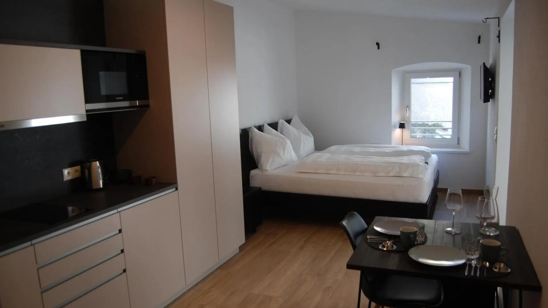 Myquartier Luxury Hideaways location