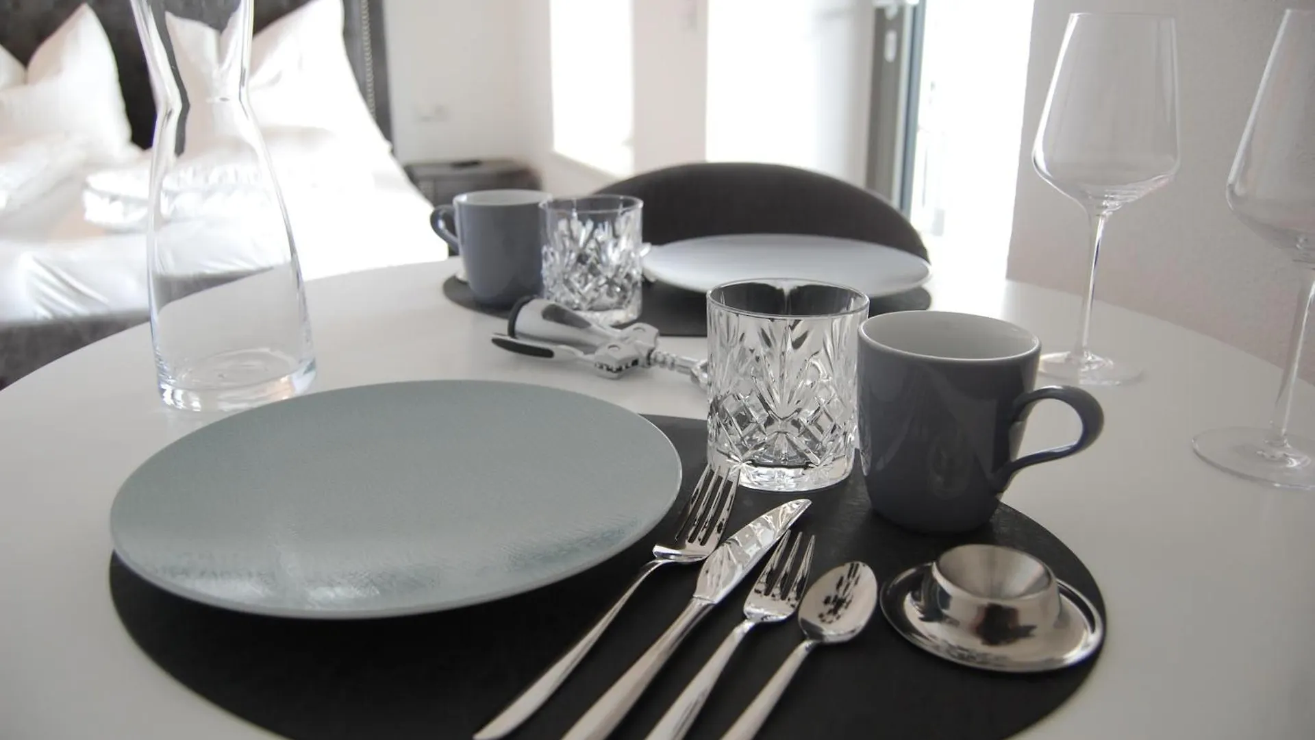 Myquartier Luxury Hideaways Aparthotel Innsbruck 0*,  Austria